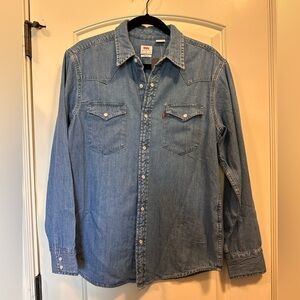 Brand New Levi’s Denim Shirt